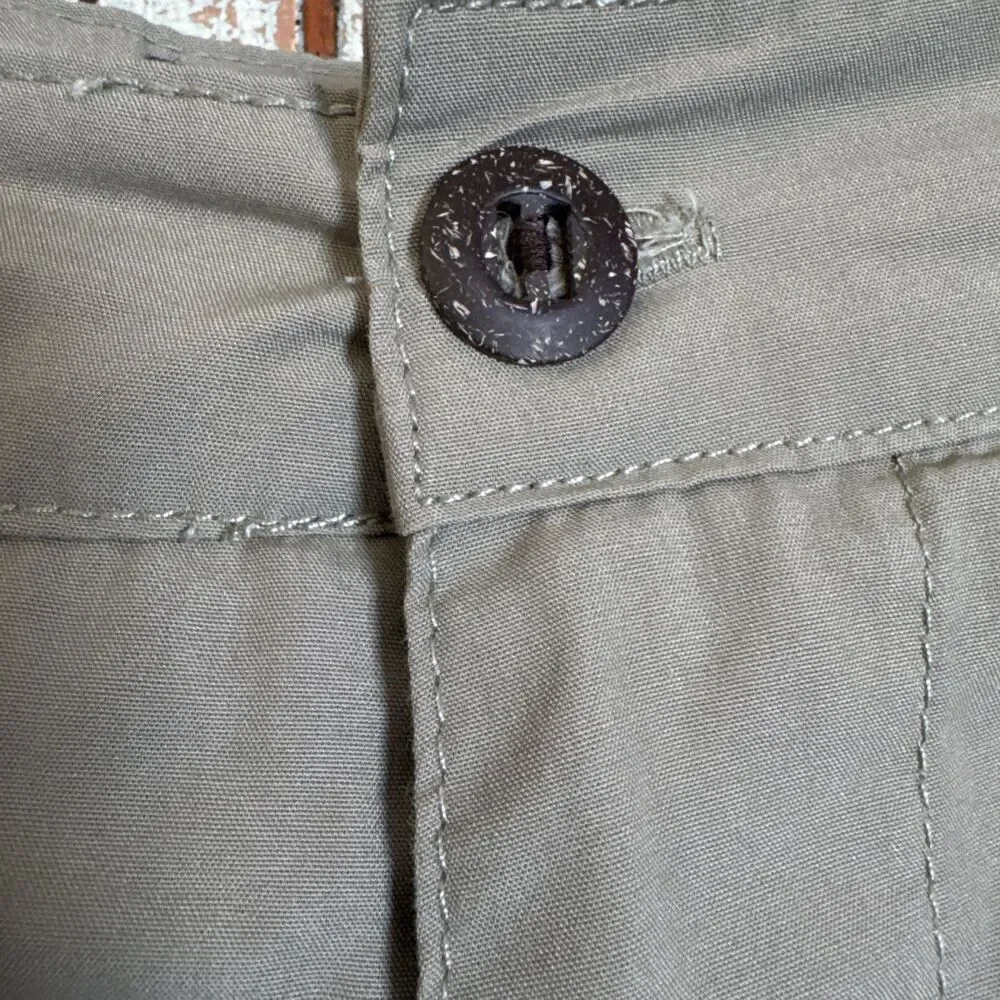 Faherty All Day Shorts Men's Size 31 Green/Tan Quick Dry Lightweight Hiking 7.5”